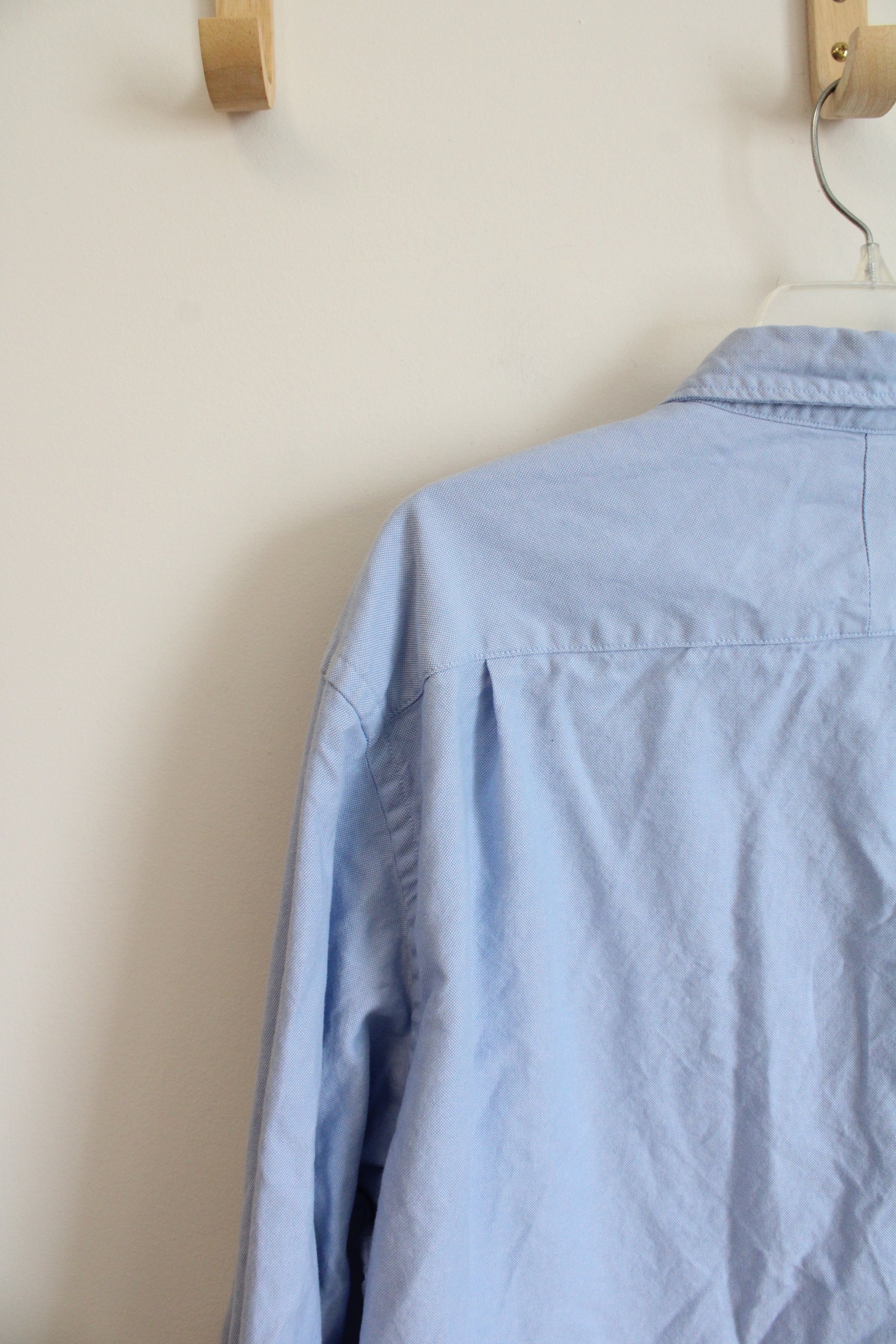 Charles Tyrwhitt Classic Fit Blue Long Sleeved Button Down Shirt | XL