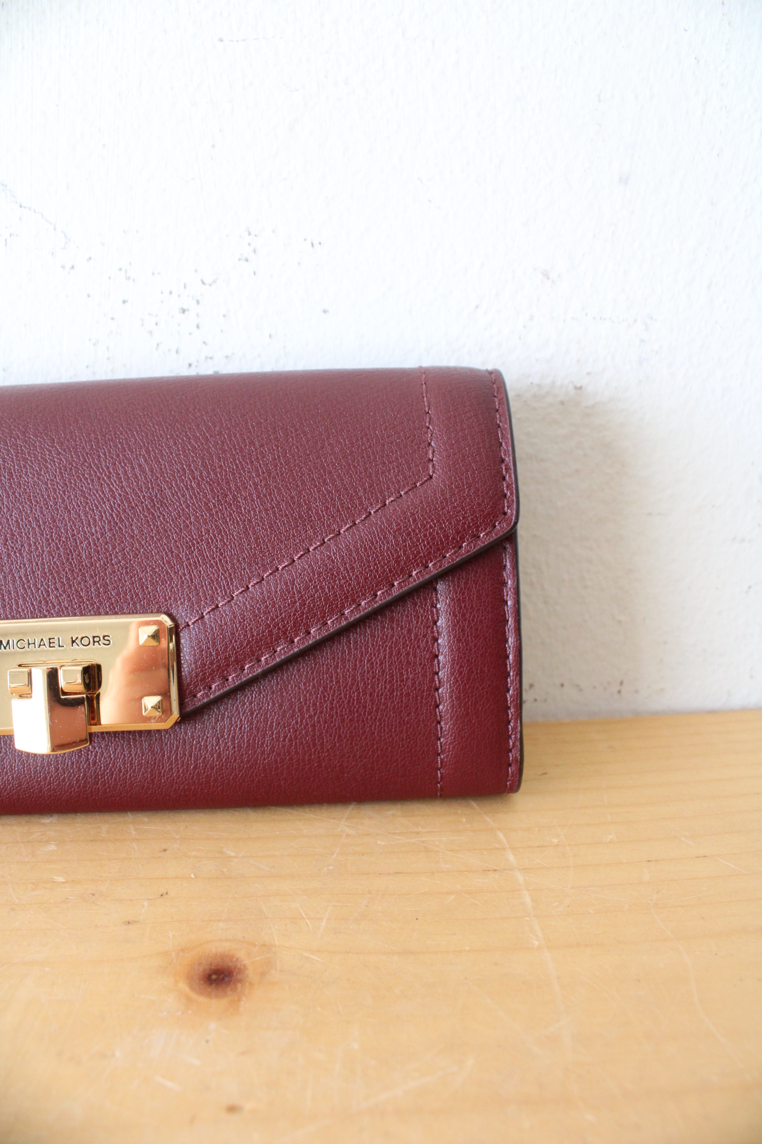 Michael Kors Kinsley Carryall Maroon Leather Wallet