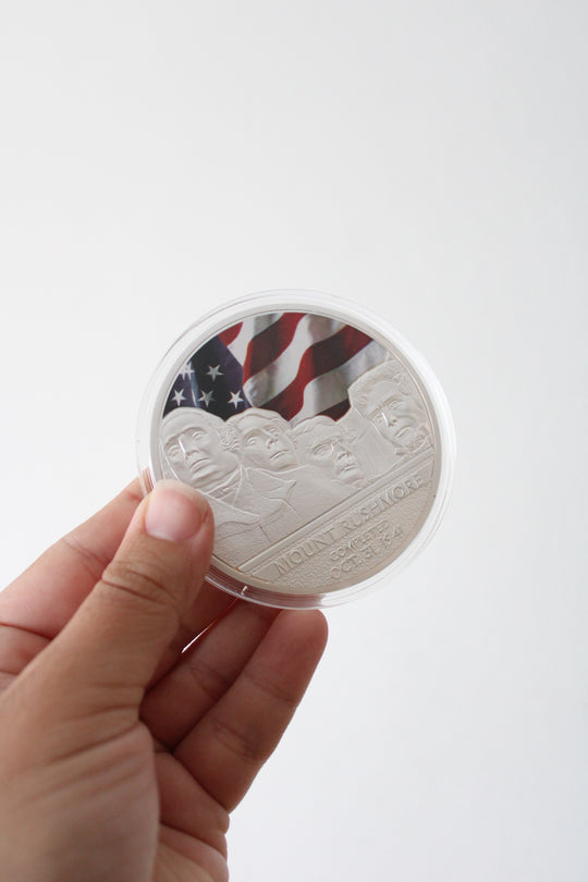 The Faces Of Mt. Rushmore & George Washington Commemorative Medal