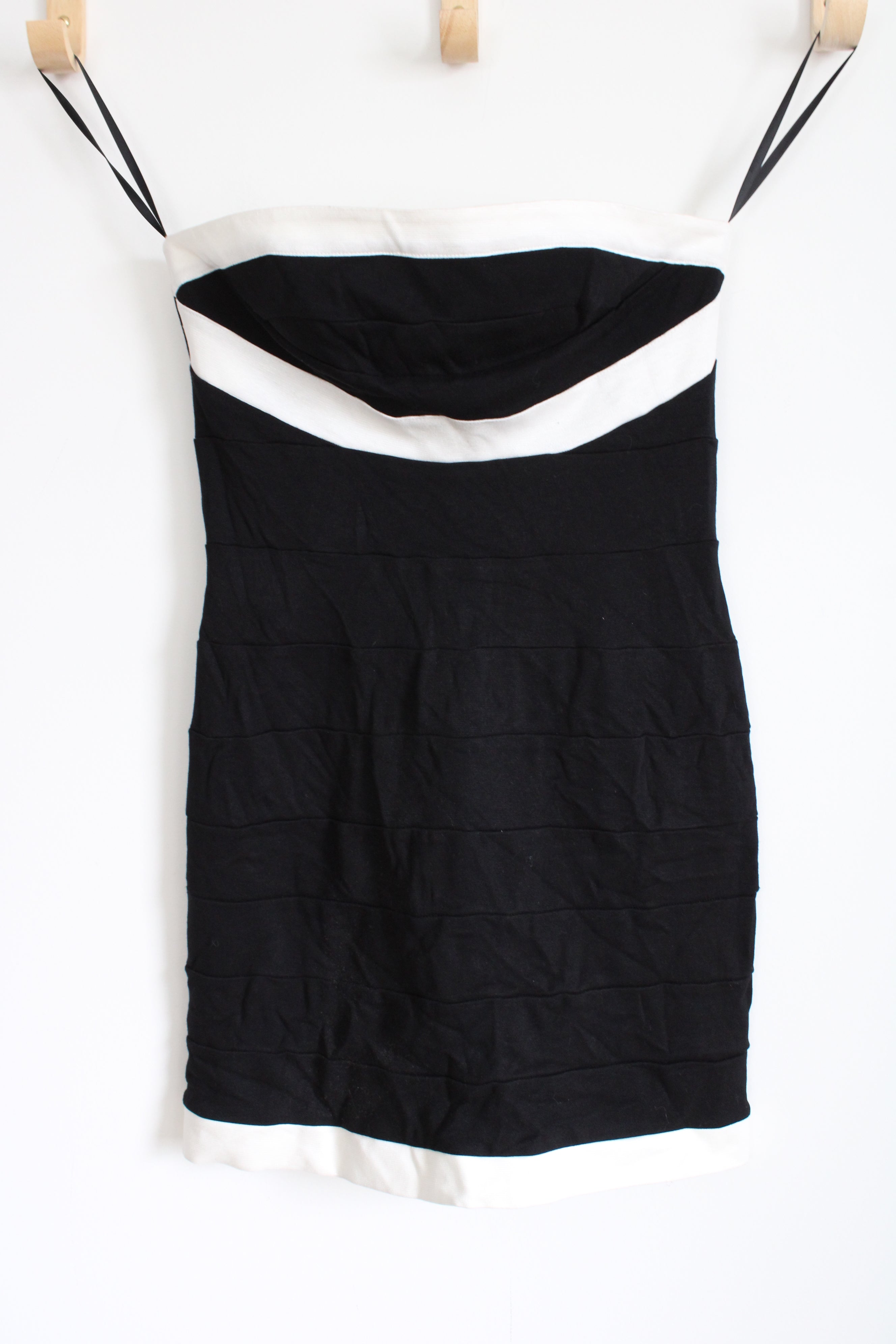 New LaROK Black White Knit Strapless Mini Dress | M New LaROK Black White Knit Strapless Mini Dress | M