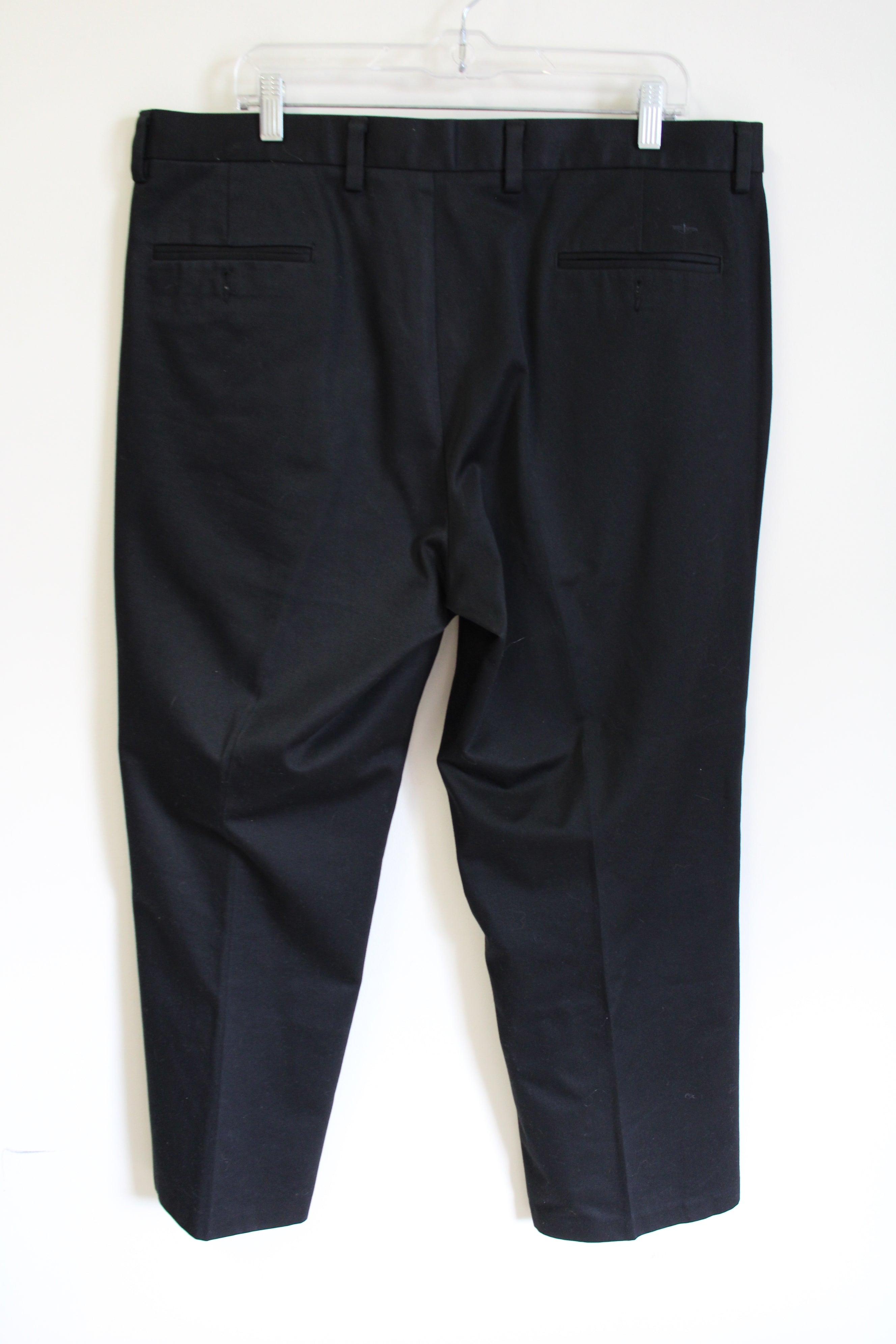 Dockers Classic Fit Flat Front Black Khaki Pants | 38X29