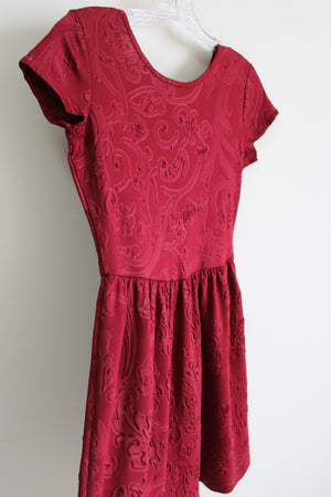 Crush Maroon Paisley Lace Up Back Dress | S