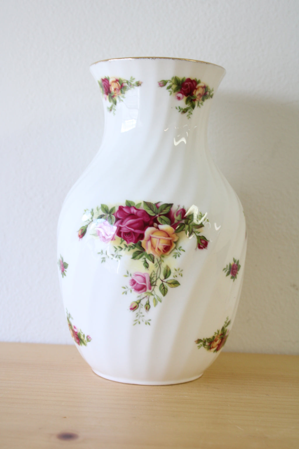 Royal Albert Old Country Roses Bone China Vase