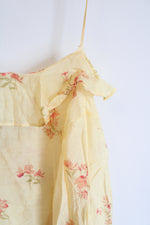 NEW Vince Camuto Floral Print Ruffled Top | L