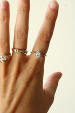 14K White Gold Pear Shaped Halo Ring | Size 6.5
