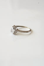 14K White Gold Pear Shaped Halo Ring | Size 6.5