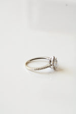 14K White Gold Pear Shaped Halo Ring | Size 6.5
