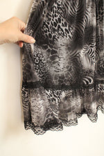 Lapis Black and Gray Animal Print Lace Layered Skirt | L