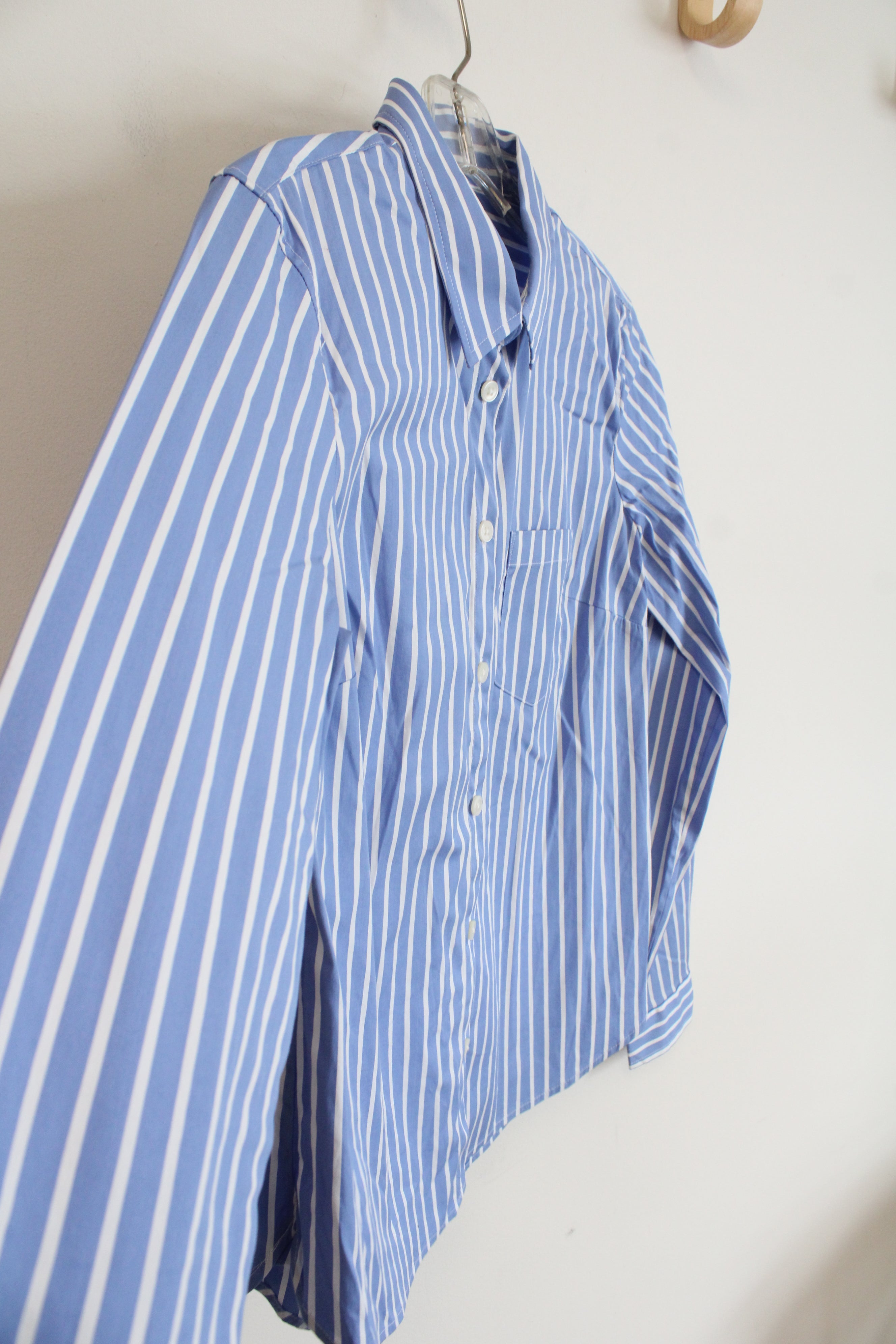 Banana Republic Blue & White Striped Button Down Top | XS
