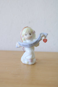 1998 Precious Moments Peace On Earth Porcelain Ornament