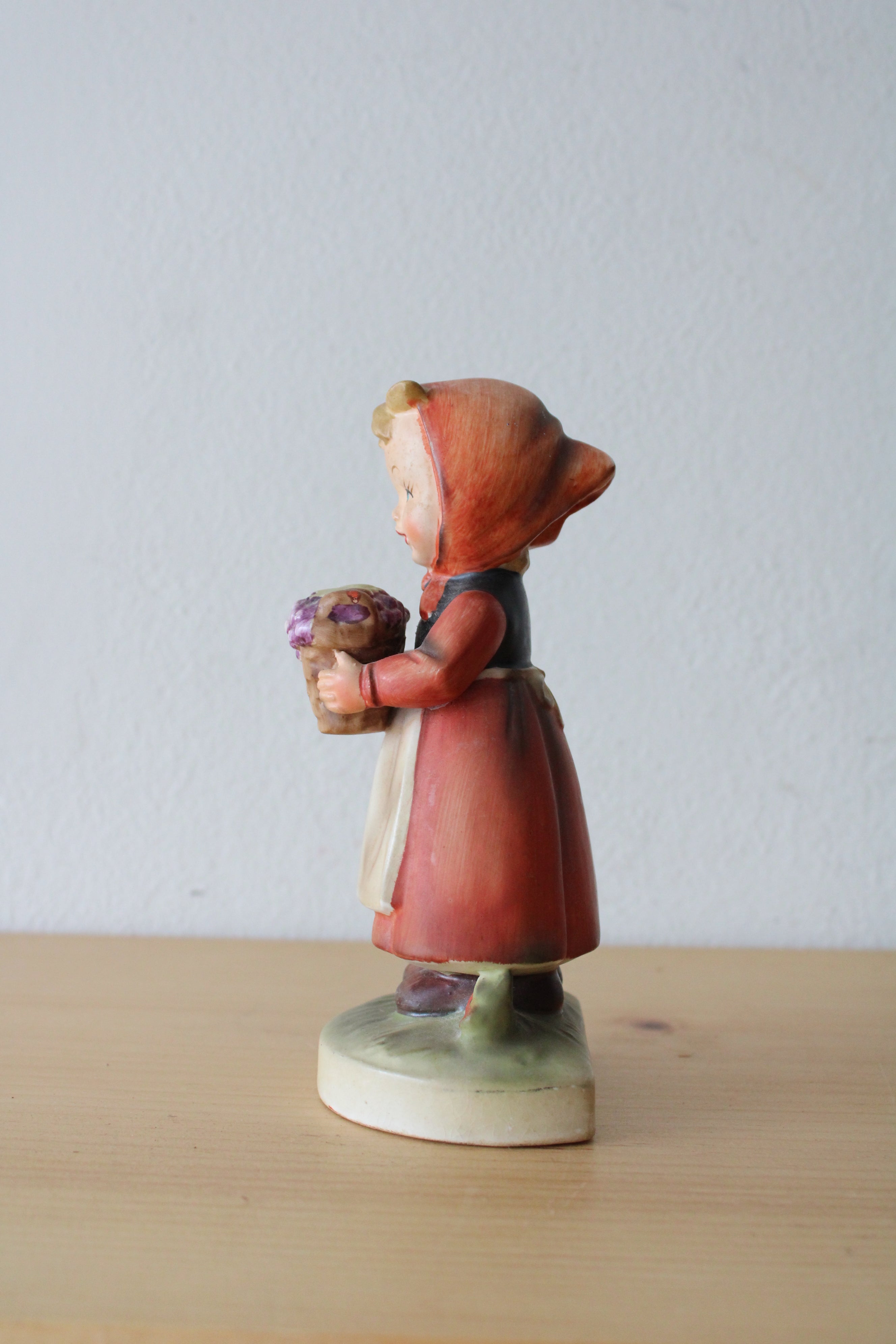 Katayama Porcelain Girl With Grapes Figurine