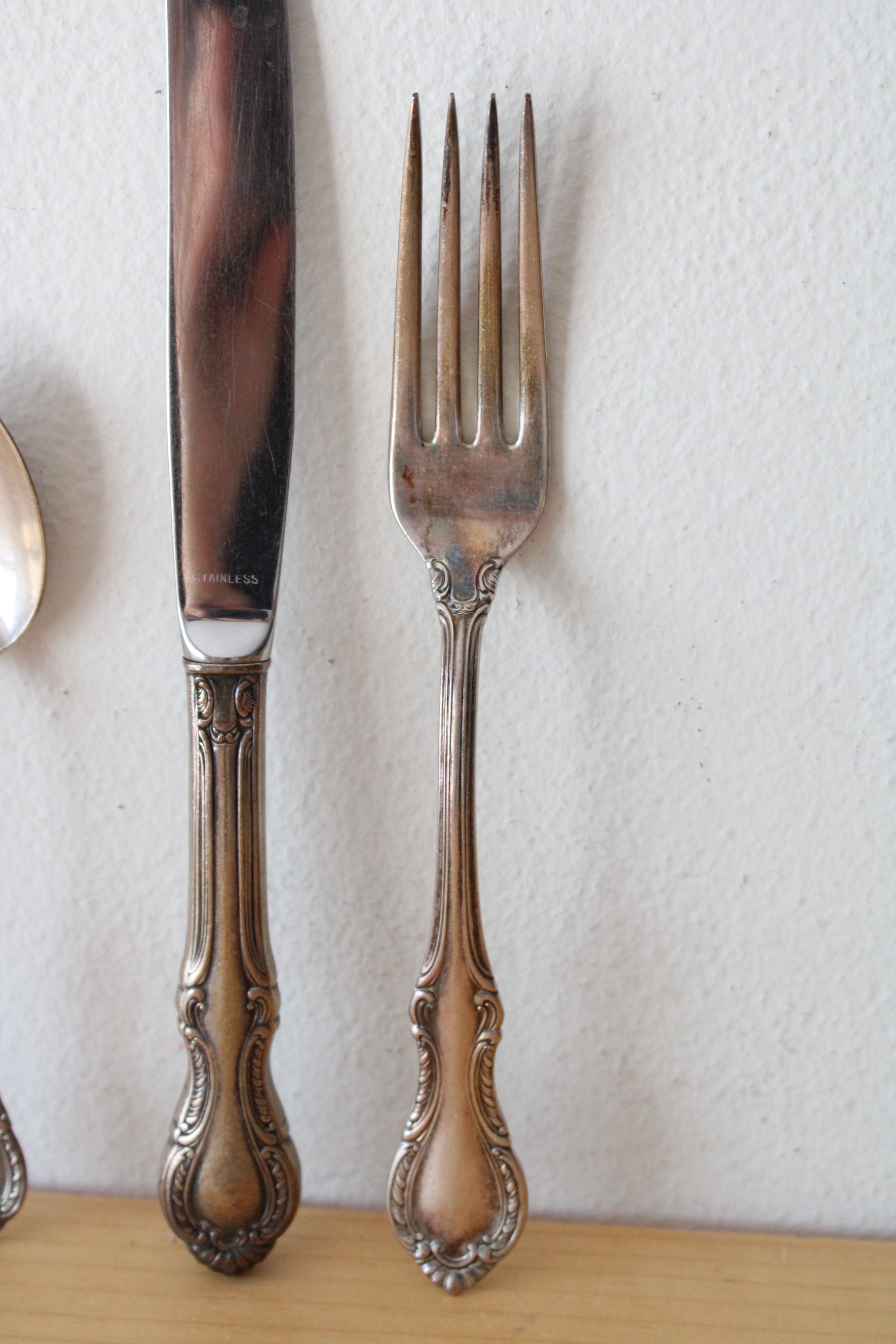 Southern Colonial Fine Arts Sterling Silver Silverware | Set Of 20