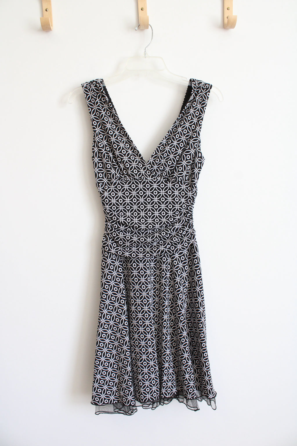 B Wear Sleeveless Black and White Patterned Dress | S