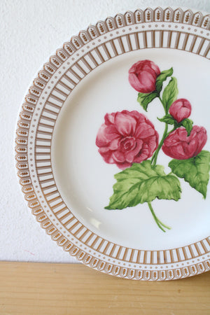 American Atlier At Home Christmas Floral 5429 Plate | 8"