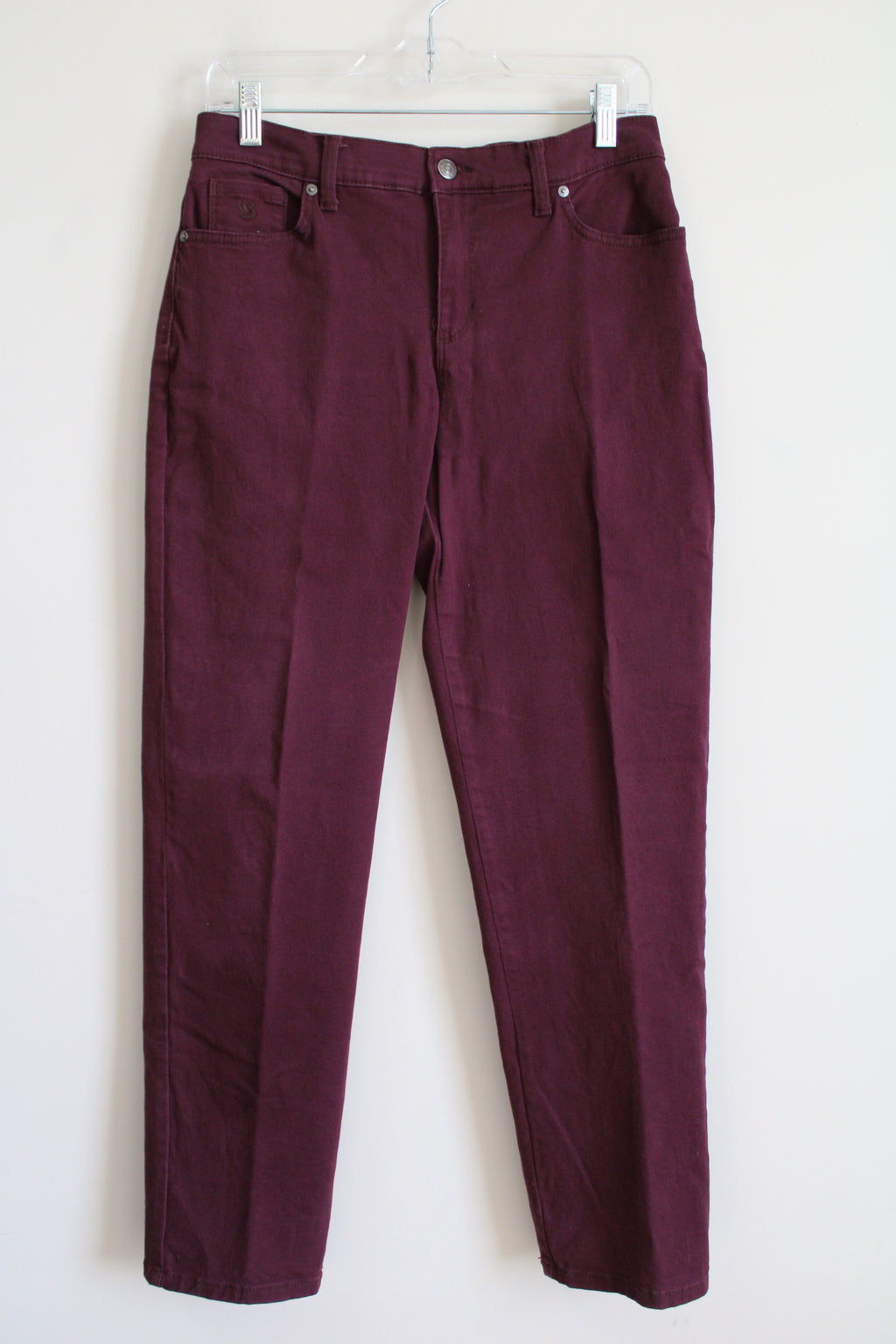 Gloria Vanderbilt Burgundy Denim Jeans | 6 Short