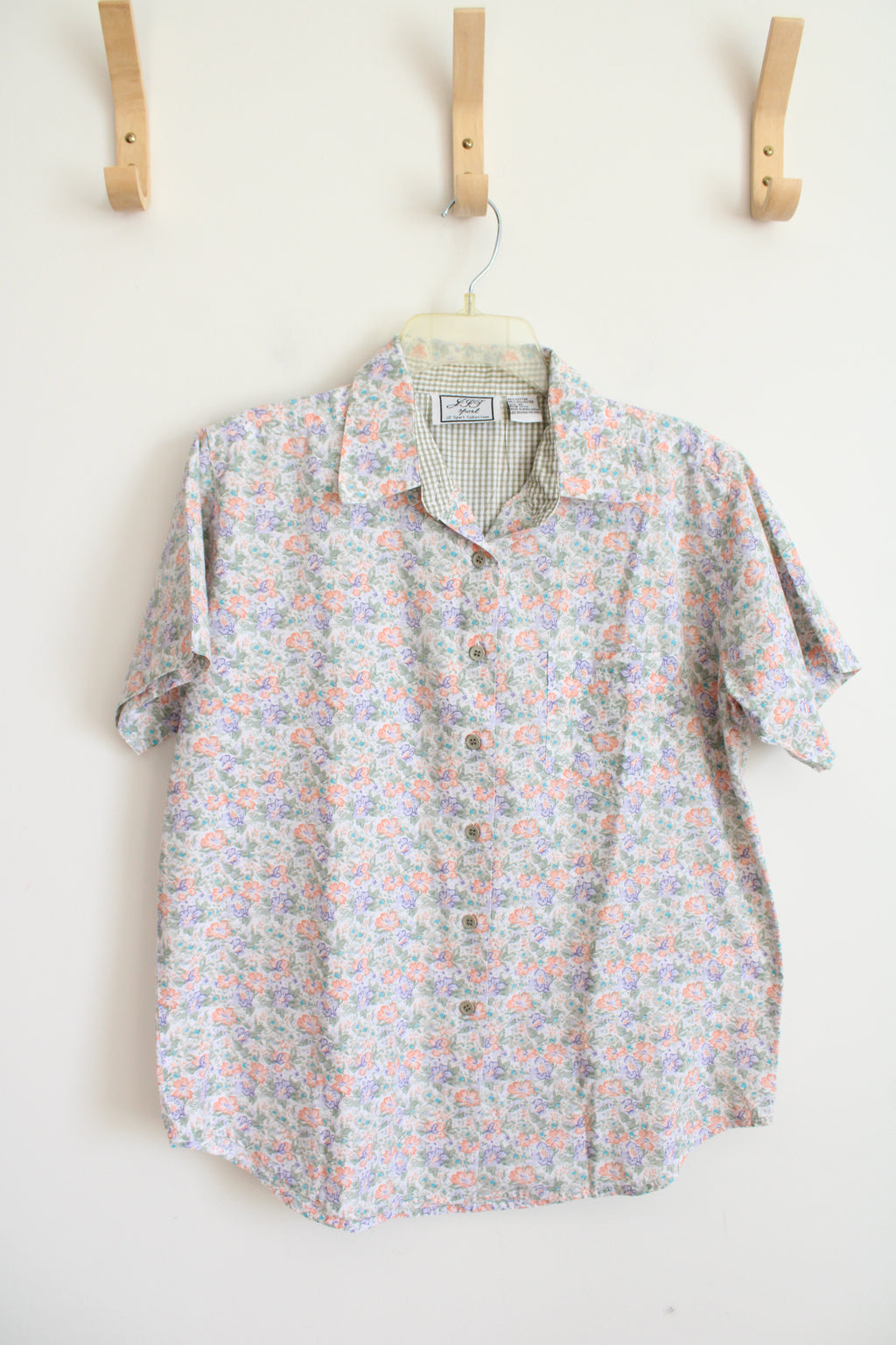 J.I.T Sport Vintage Floral Button Down Top | M
