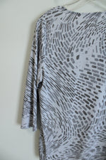 Chico's Gray White Patterned Long Sleeved Top | 1 (M/8)