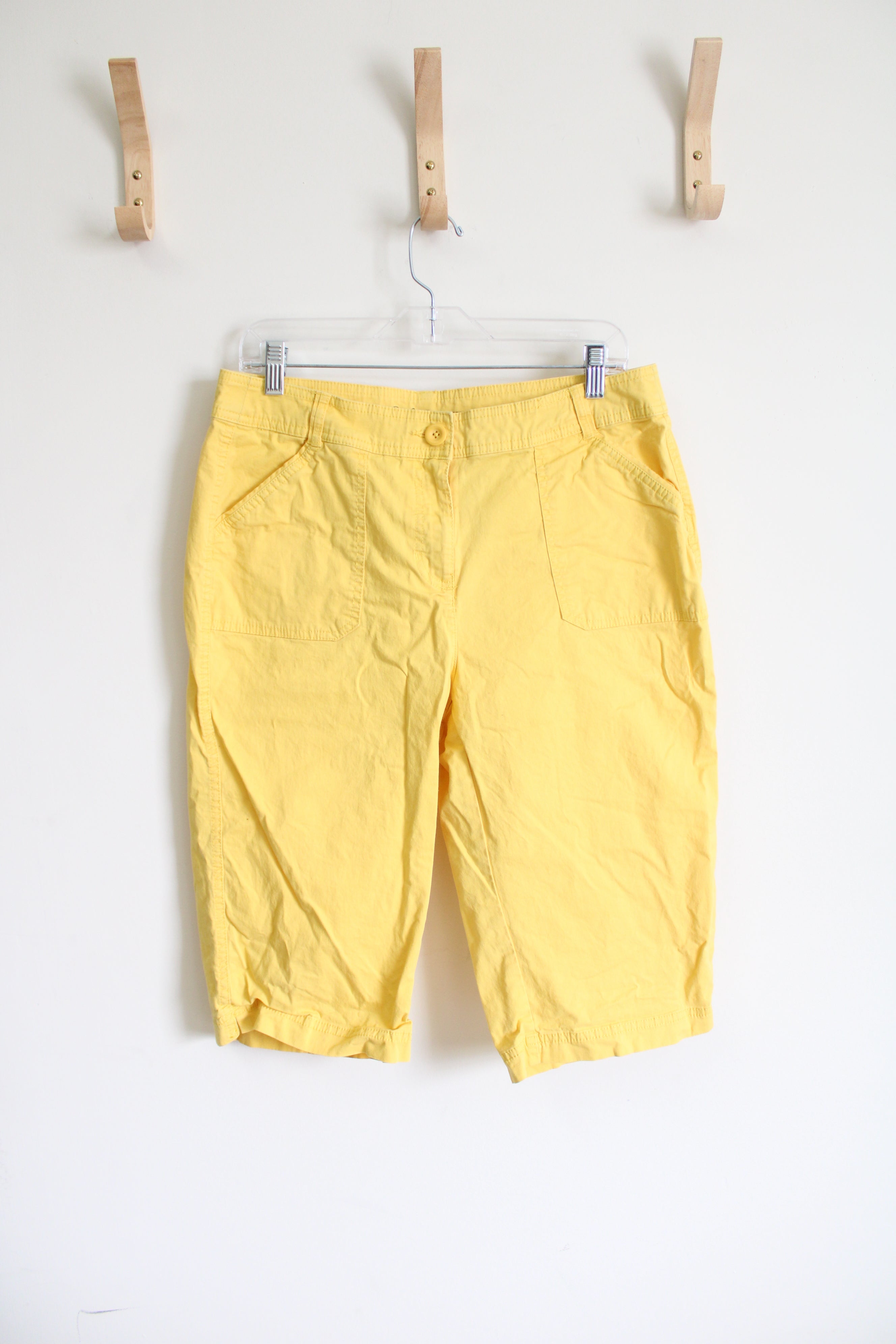 Croft & Barrow Yellow Natural Fit Long Short | 12