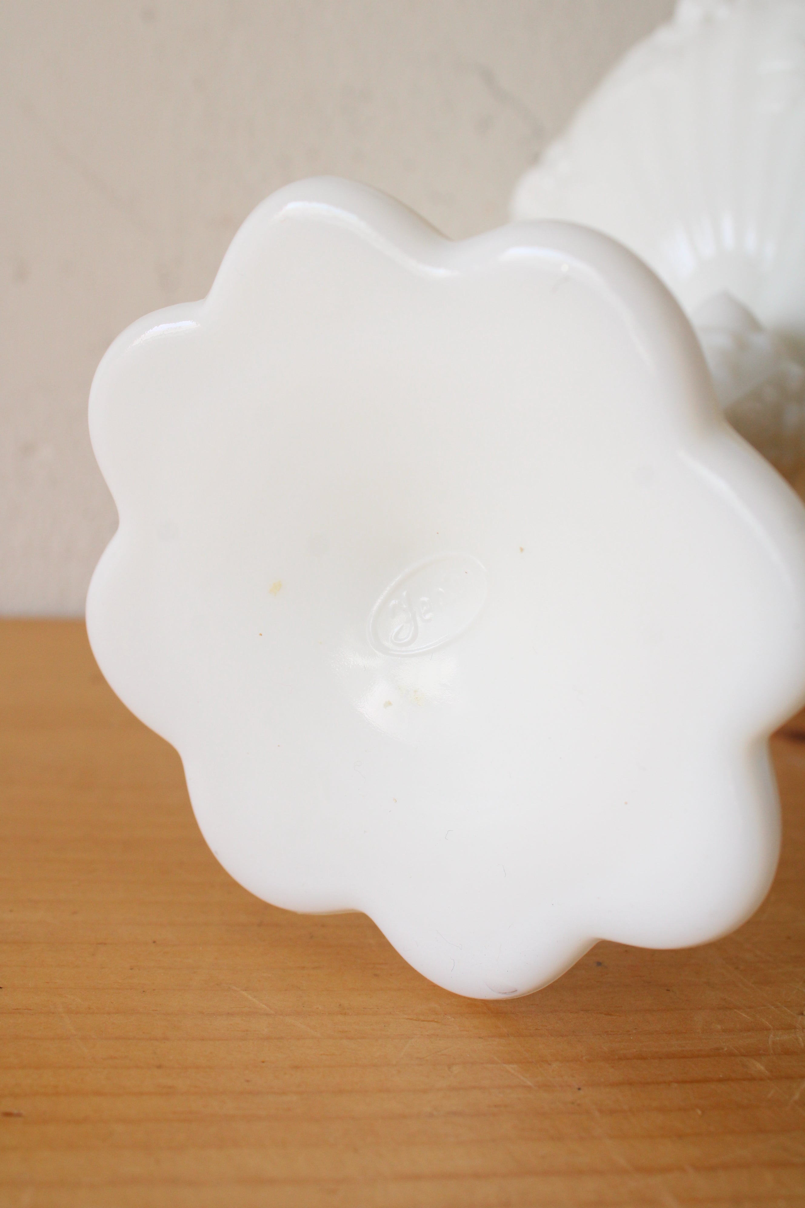 Vintage Fenton Cabbage Rose Milk White Compote Glass Dish