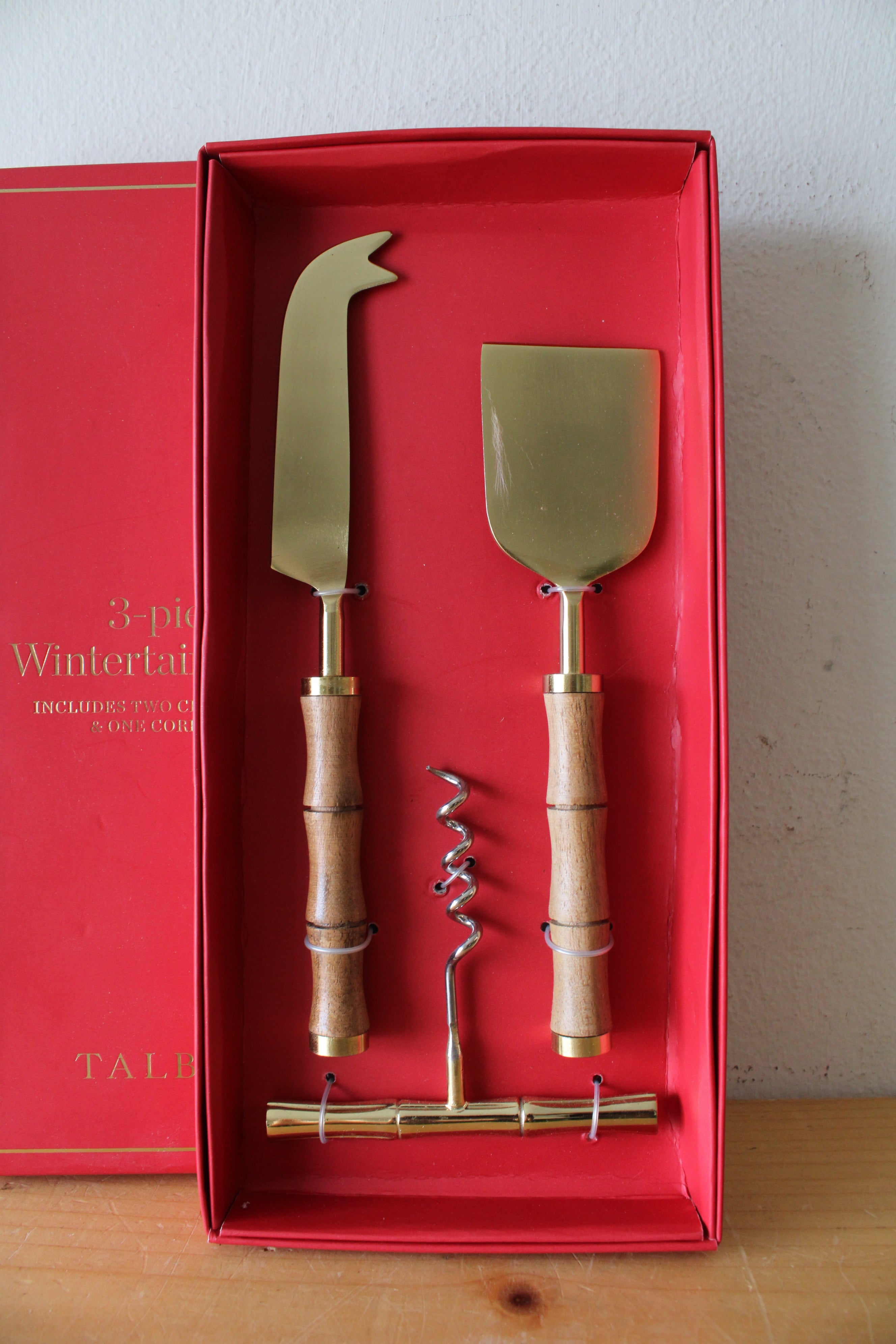 Talbots 3-Piece Wintertaining Set