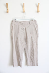 New York and Company Tan Checkered Capris | 6