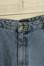 Van Heusen Medium Wash Relaxed Fit Jeans | 40x30
