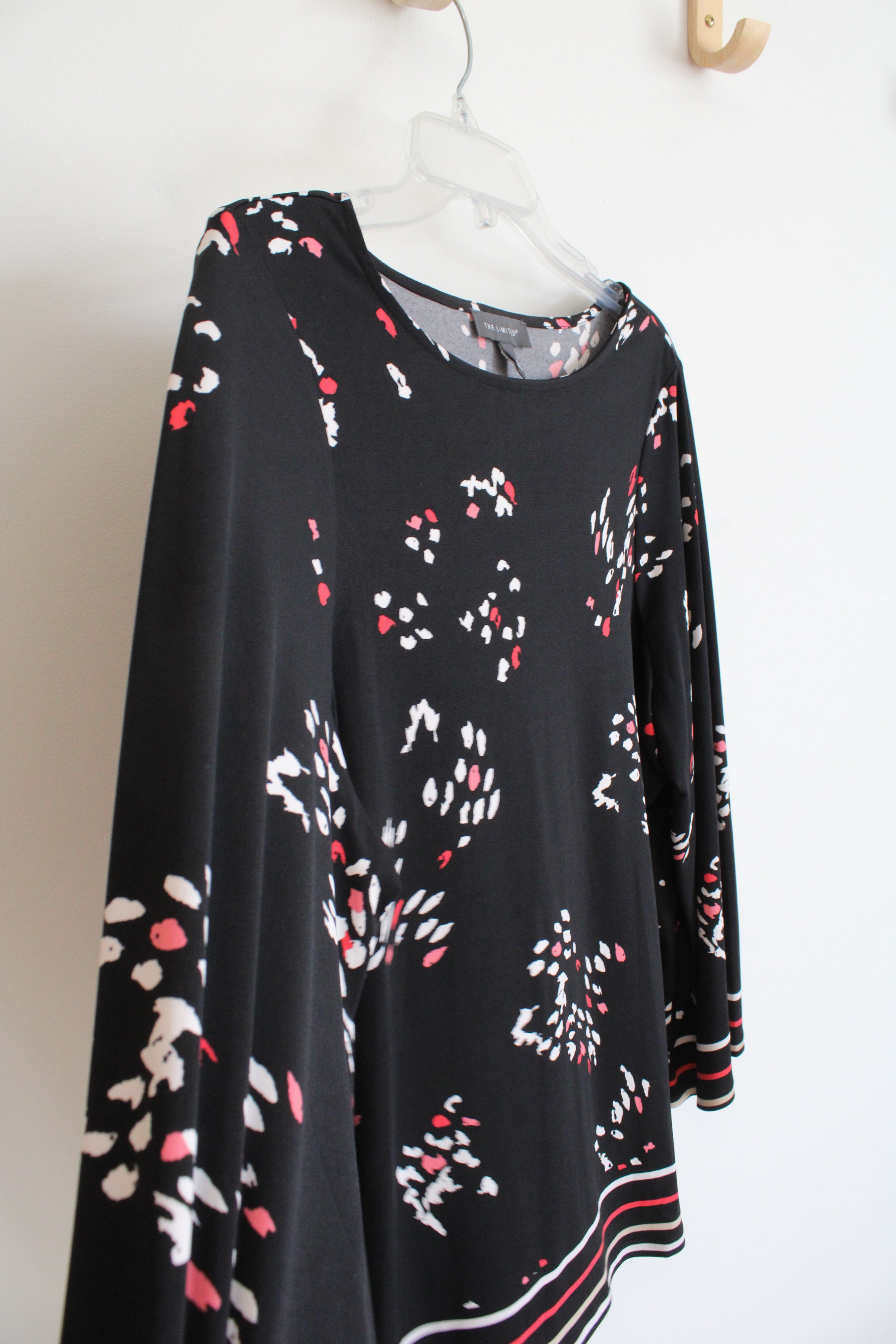 The Limited Black Patterned Top | S