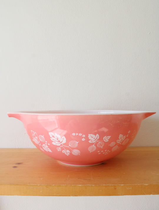 Vintage Pyrex #444 4 Quart Pink Gooseberry Cinderella Bowl