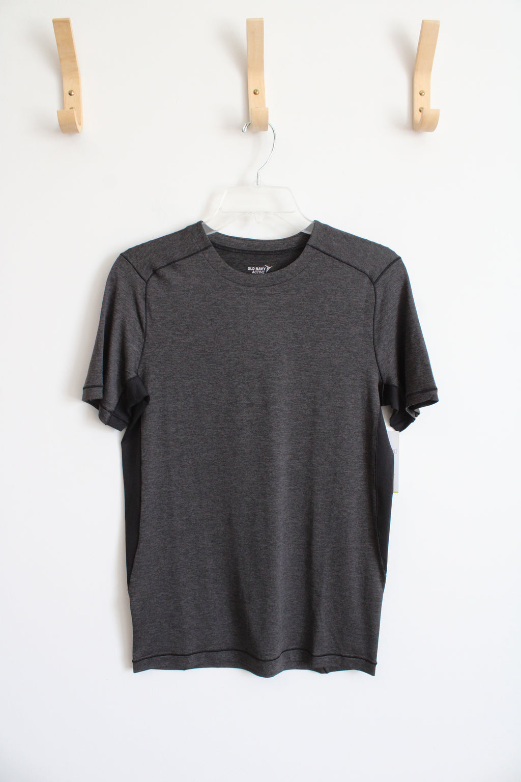 New Old Navy Active Go-Dry Gray Shirt | XS