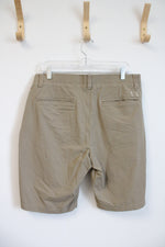 Under Armour Tan Golf Shorts | 36
