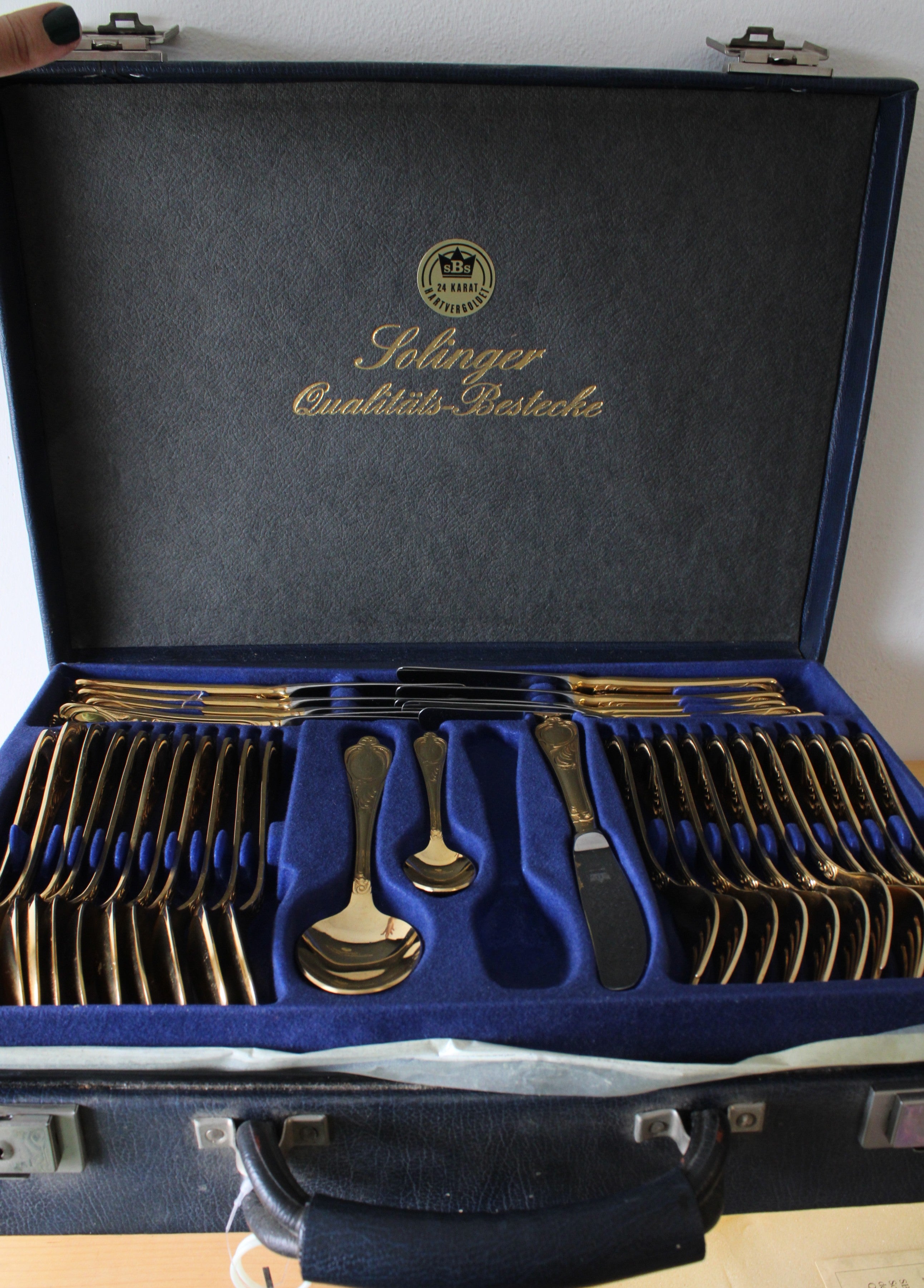 Vintage SBS Solingen Qualitats-Bestecke 24K Gold Silverware Set | 69-Piece Set