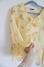 NEW Vince Camuto Floral Print Ruffled Top | L