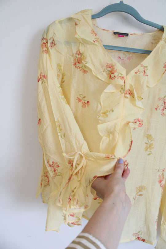 NEW Vince Camuto Floral Print Ruffled Top | L