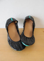 Tieks Black Crinkle Patent Leather Ballet Flats | Size 8