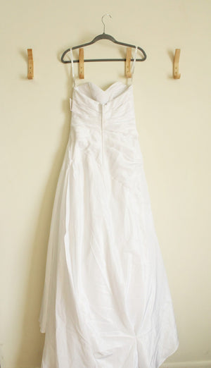 NEW David's Bridal Strapless Wedding Dress | Size 6