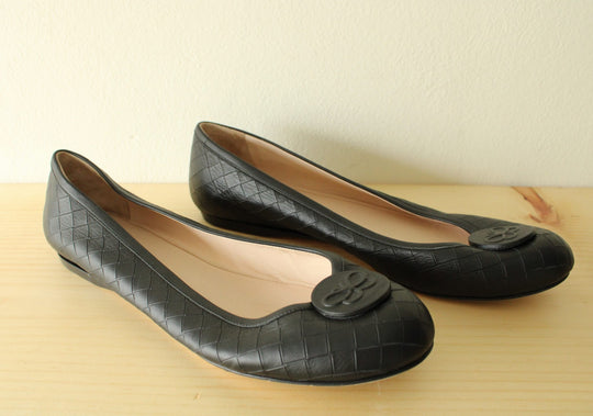 Bottega Veneta Black Leather Flats | Size 40 | Size 7 US