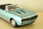 Maisto 1/18 Scale 46629 - 1967 Chevrolet Camaro SS 396 Convertible Blue