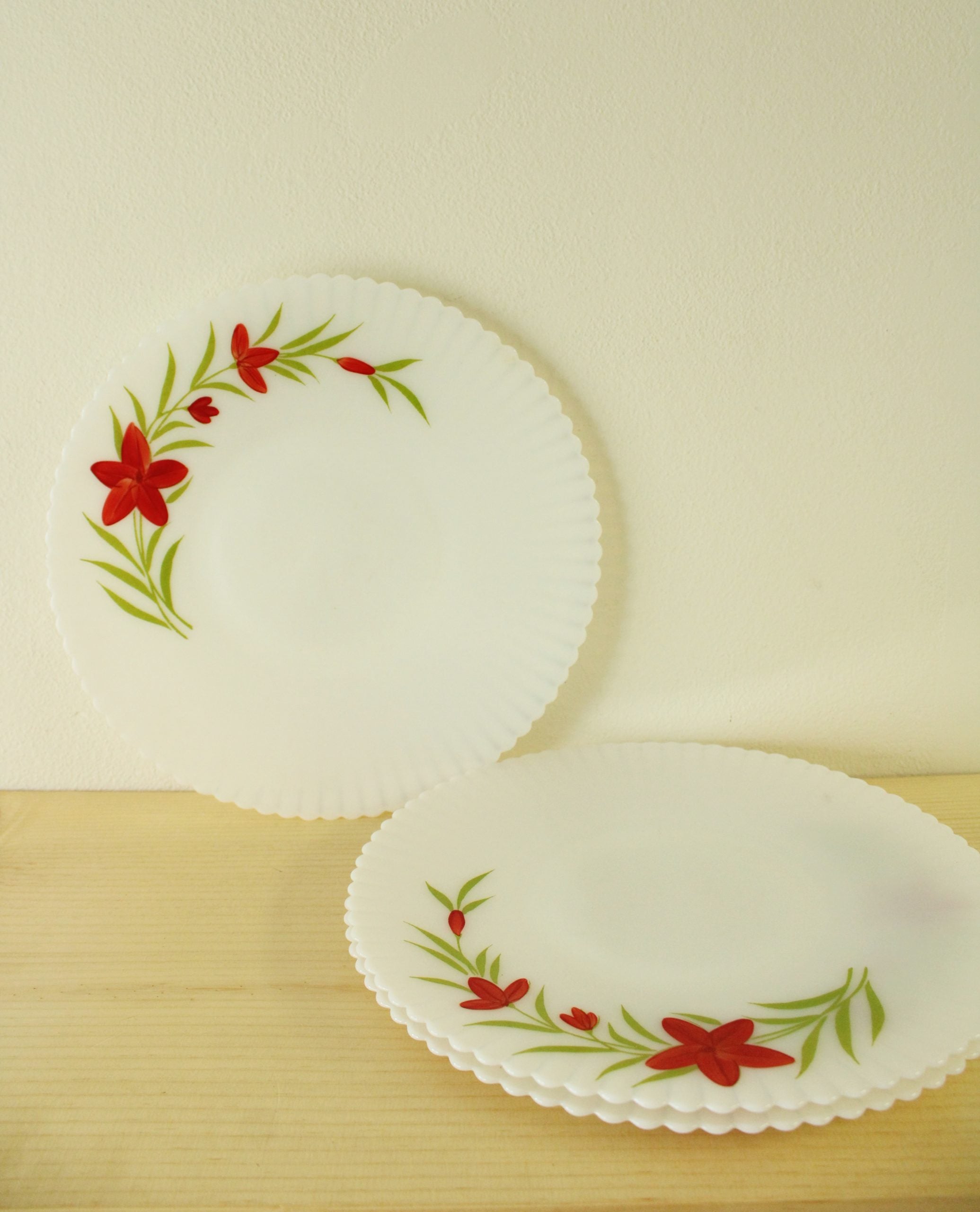 Made In The USA Red Flower Plates | 11" | Set Of 3