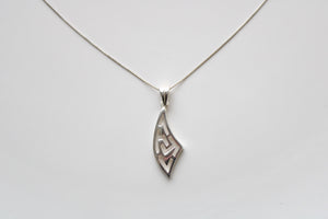 Sterling Silver Pendant & Chain Necklace