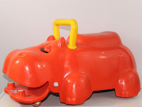 RARE VINTAGE PLAYSKOOL PRE-PRODUCTION RIDE ON HIPPO