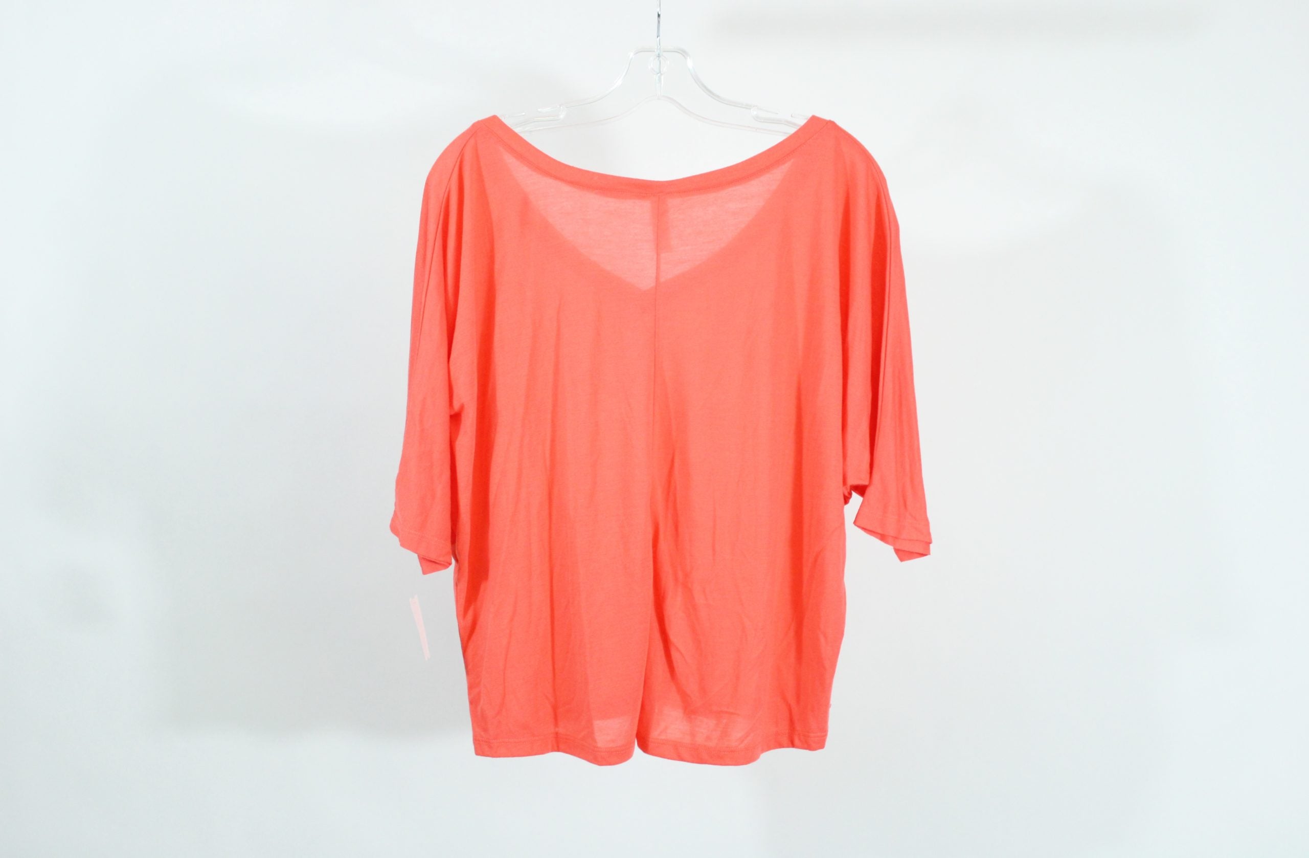 Bella V-Neck Crop Shirt | Size M