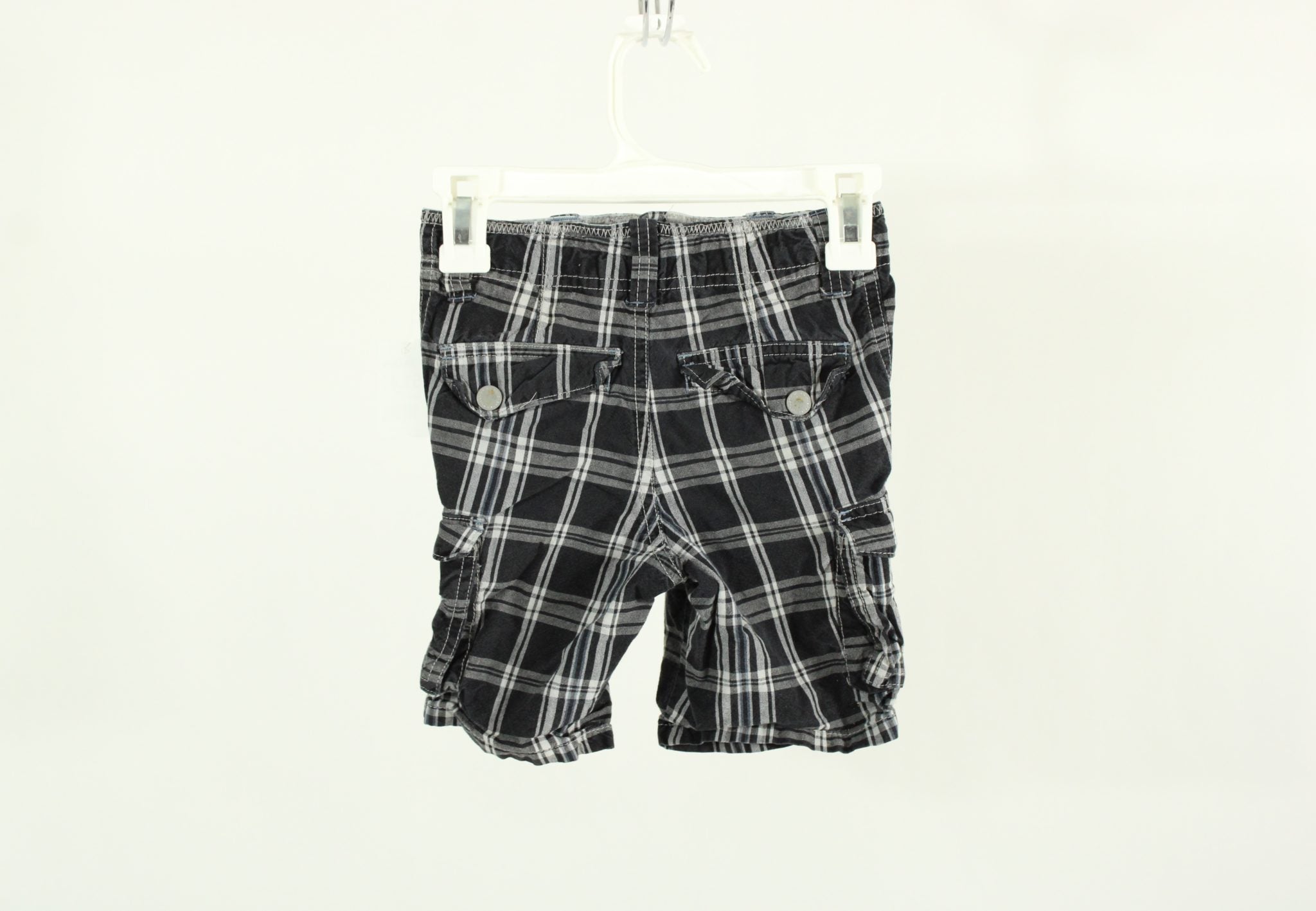 Wonder Kids Black Plaid Shorts | Size 2T