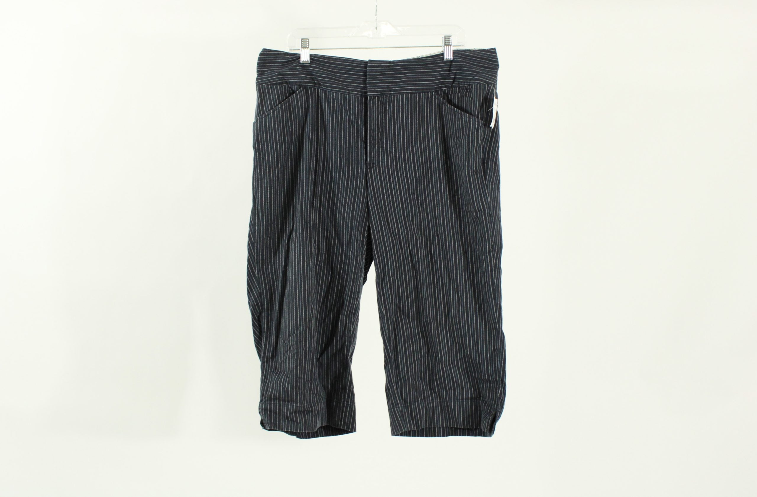 Dockers Blue Pinstripe Capri Pants | Size 16W
