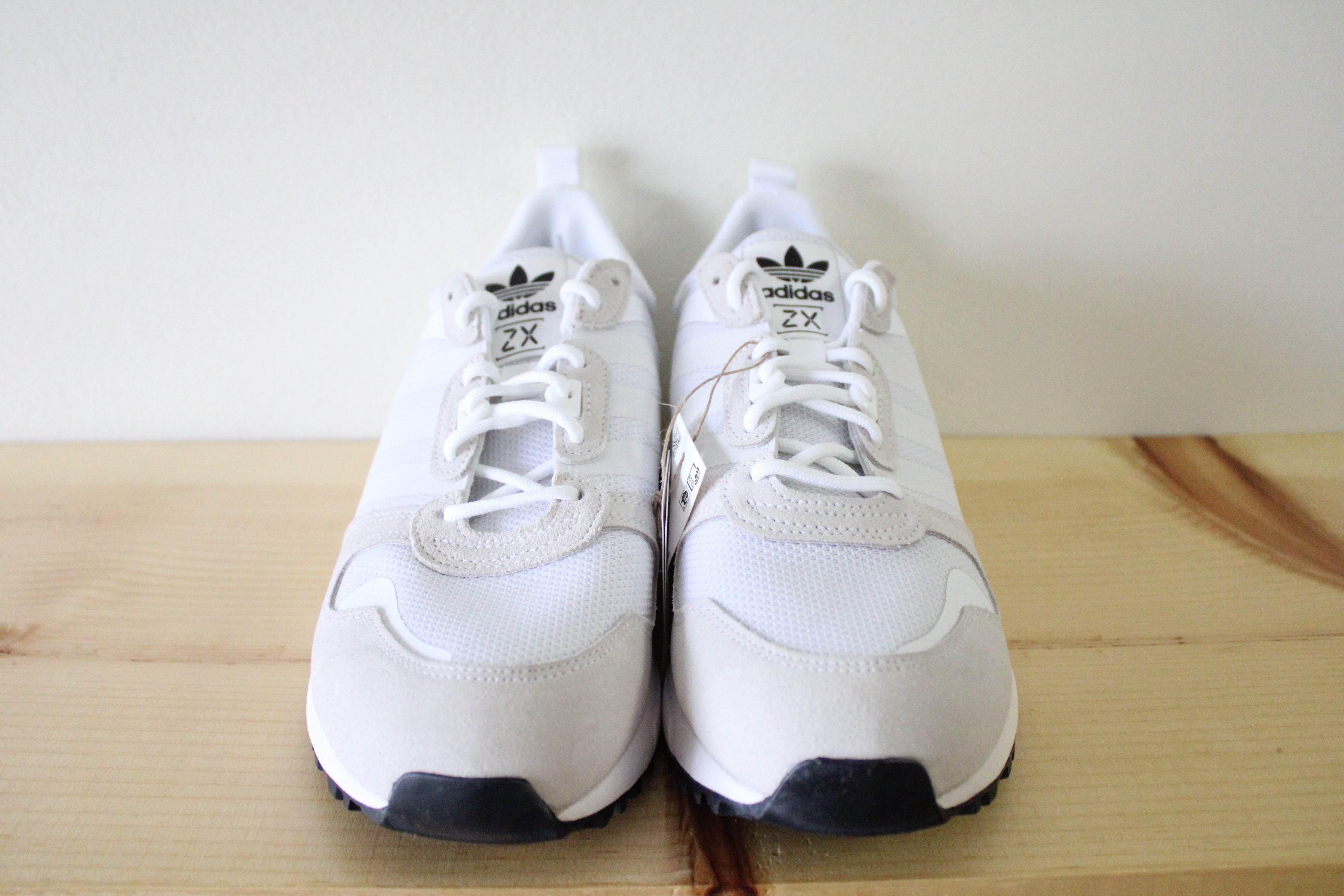 NEW Adidas Originals ZX 700 White Sneakers | Size 9 1/2 Men's Jubilee Thrift NEW Adidas Originals ZX 700 White Sneakers | Size 9 1/2 Men's Jubilee Thrift