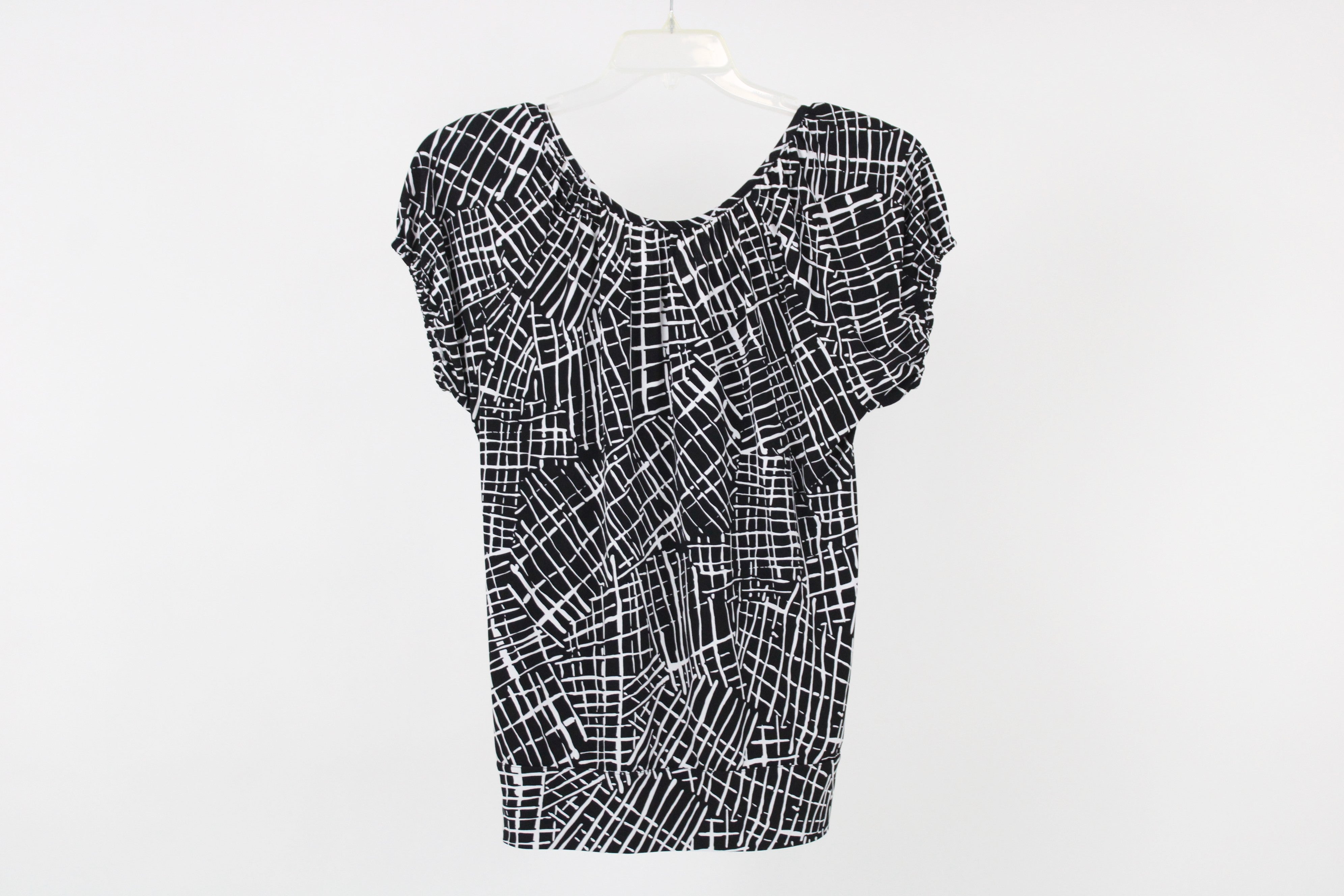 Kenneth Cole Reaction Black & White Short Sleeved Top | M