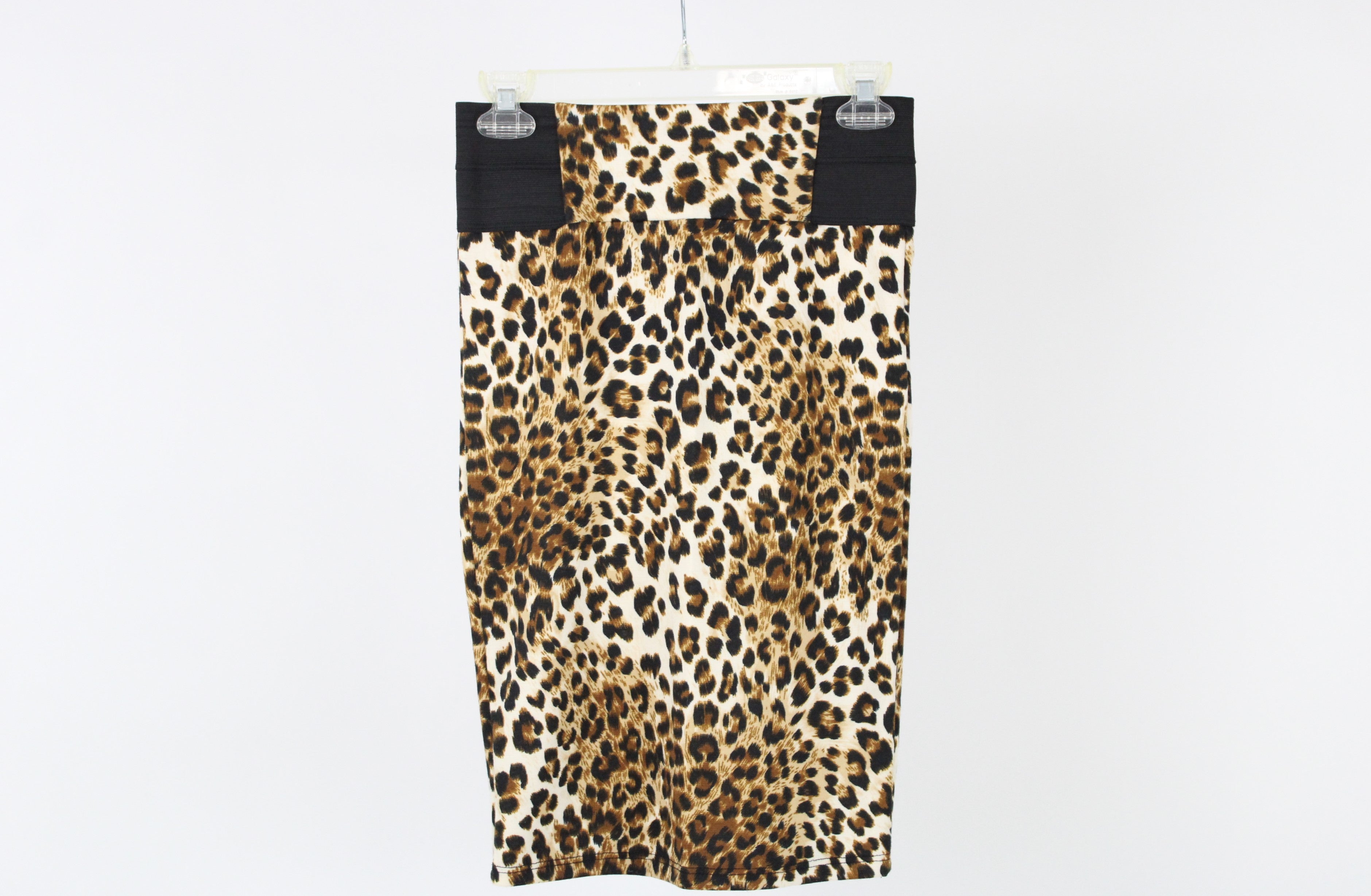 Body Central Leopard Print Fitted Skirt | S