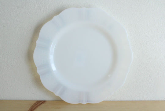 Vintage Milk Glass Dinner Plate | 9"