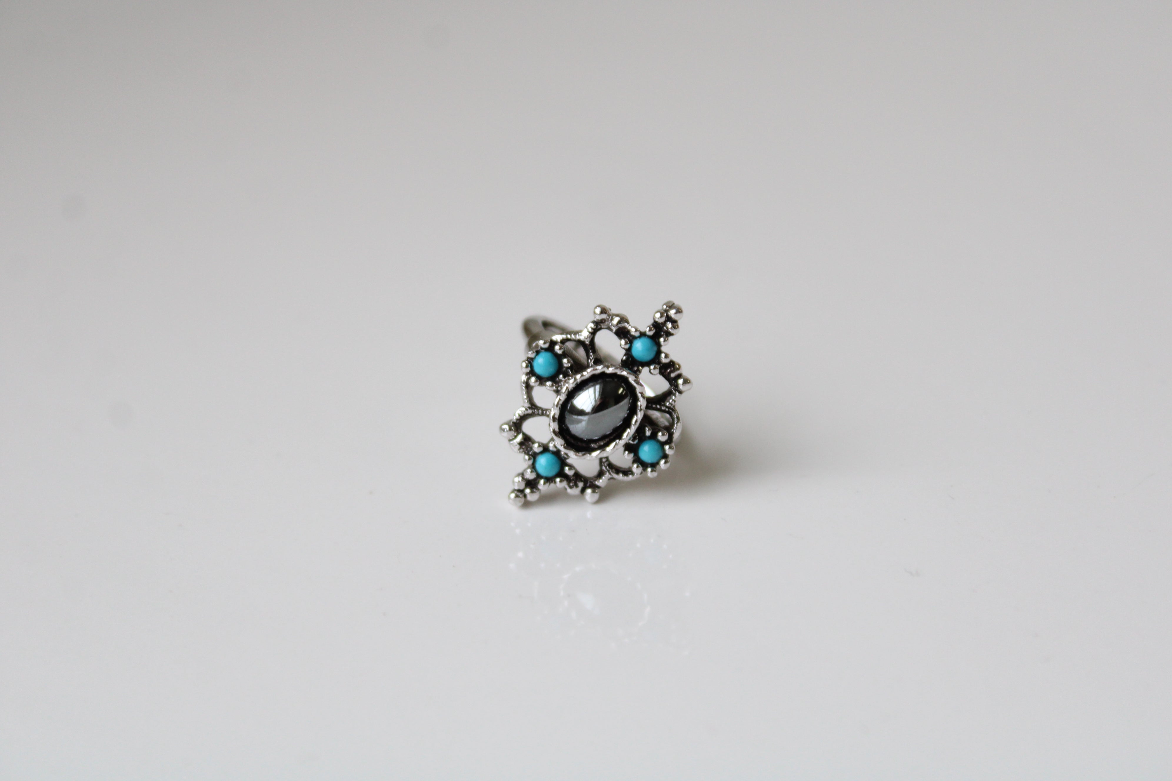 Avon Blue & Black Stone Ring | Size 4