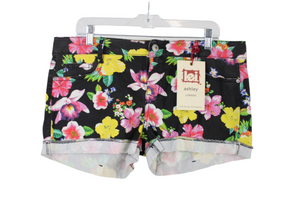 l.e.i. Ashley Fit Lowrise Floral Denim Shorts | 15