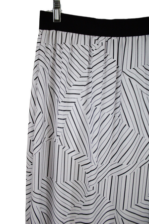 Worthington White Black Chiffon Maxi Skirt | M